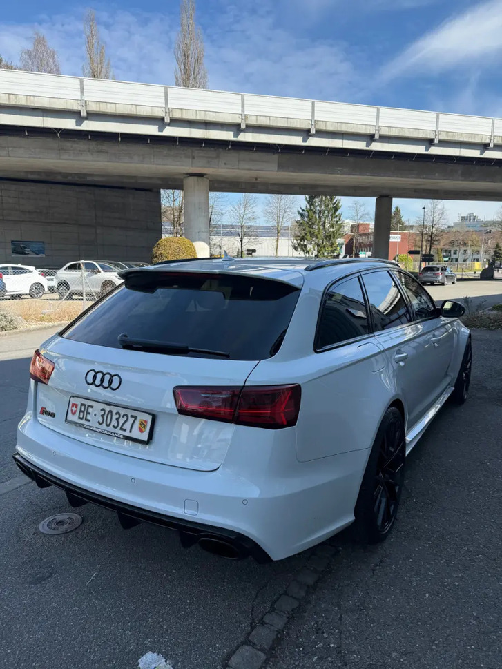 Audi RS6 Avant 4.0 V8 TFSI perform. qu. T-Tr.