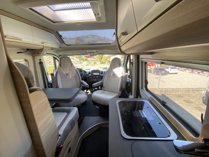 PEUGEOT Boxer 2.2 HDi Knaus Boxlife Pro 540 MQ Panorama