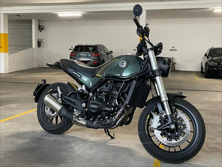 BENELLI Leoncino 500