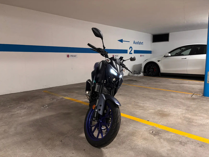 YAMAHA MT-125 ABS