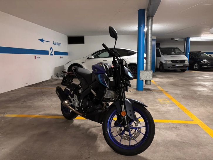 YAMAHA MT-125 ABS