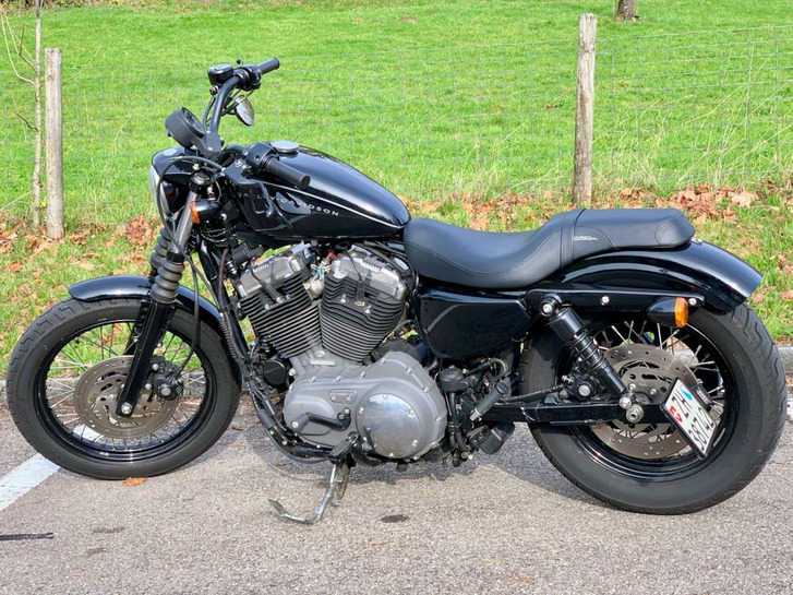 HARLEY-DAVIDSON XL 1200 N Sportster Nightster