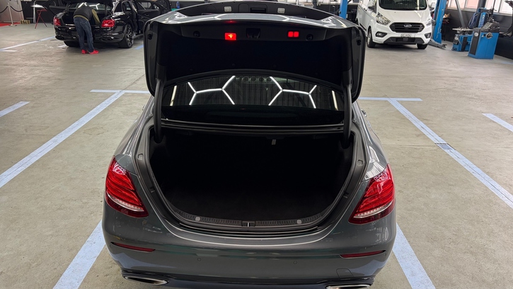 Mercedes-Benz E-Klasse W213 E 200 4matic