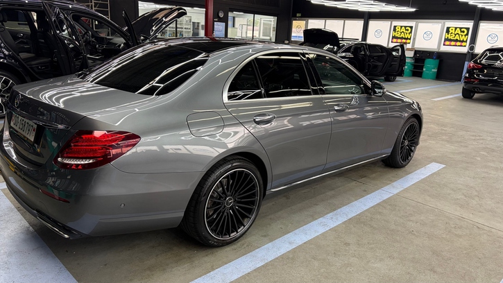 Mercedes-Benz E-Klasse W213 E 200 4matic