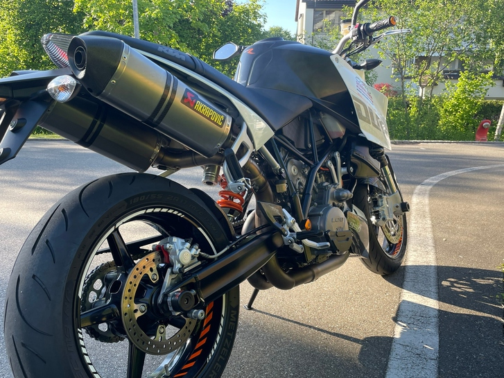 KTM 990 Super Duke