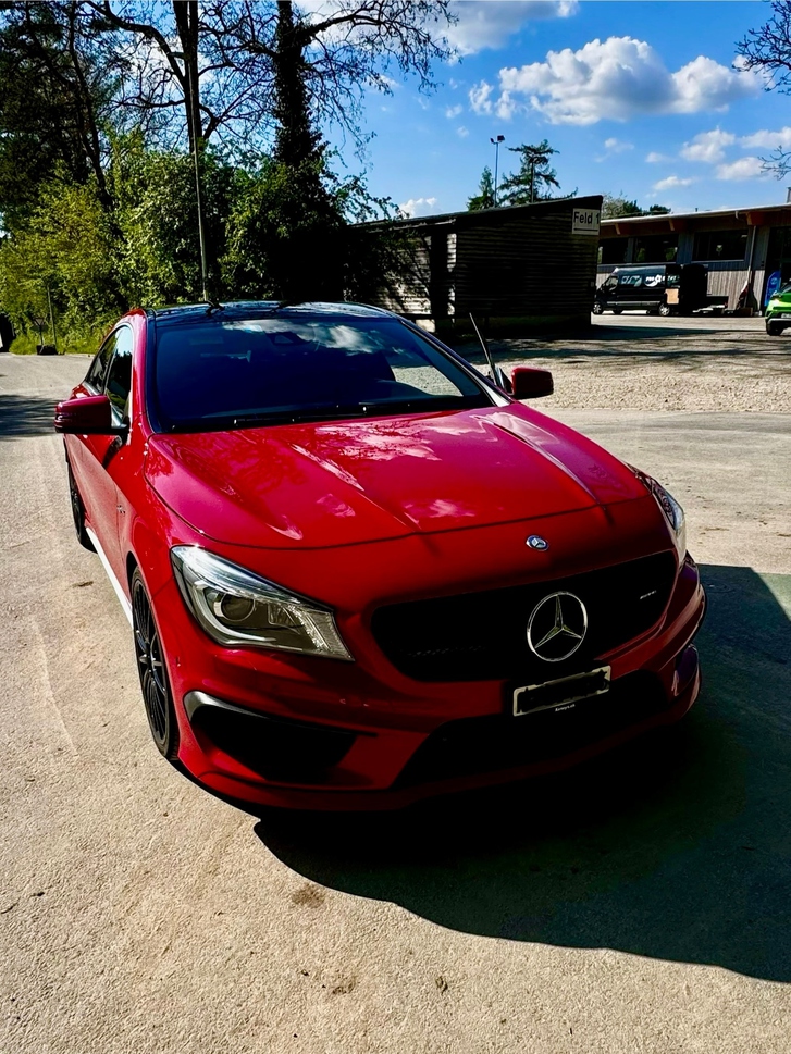Mercedes-Benz CLA-Klasse C117 CLA 45 AMG 4m