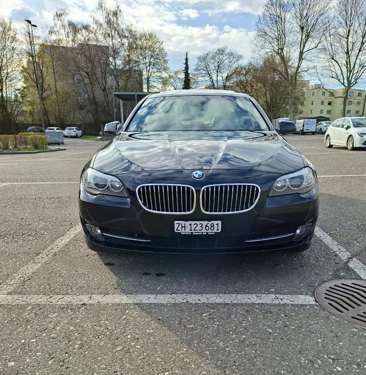 BMW 5er Reihe F10 530d xDrive SAG