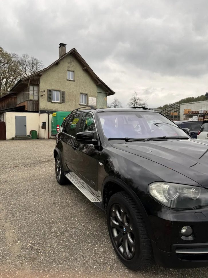BMW X5 E70 4.8i