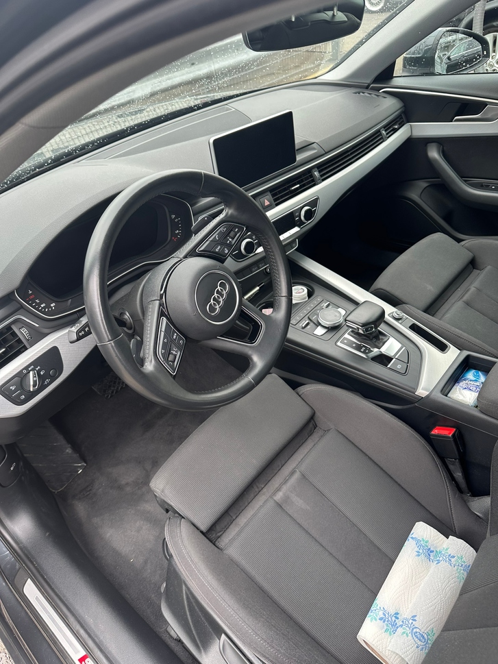 Audi A4 2.0 35 TFSI S-Tronic