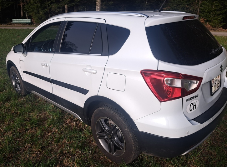Suzuki SX4 S-Cross 1.6 TD Sergio Cellano Top 4x4