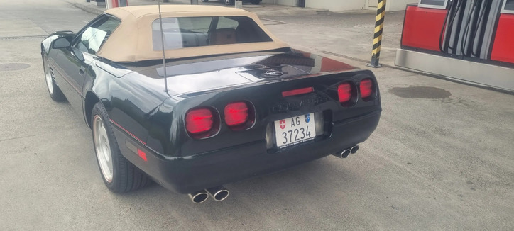 Chevrolet Corvette Convertible 5.7