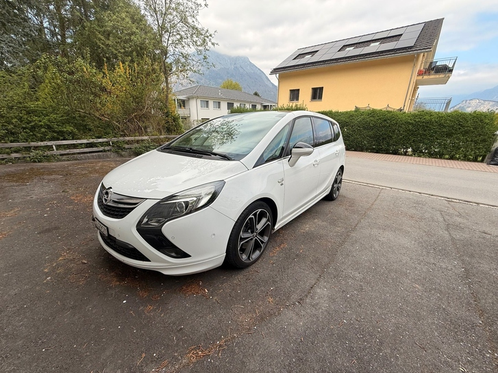 Opel Zafira Tourer 2.0 CDTI 170 Cosmo S/S