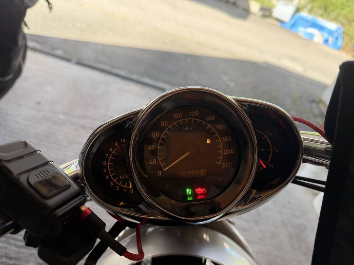HARLEY-DAVIDSON VRSCA V-rod 1200
