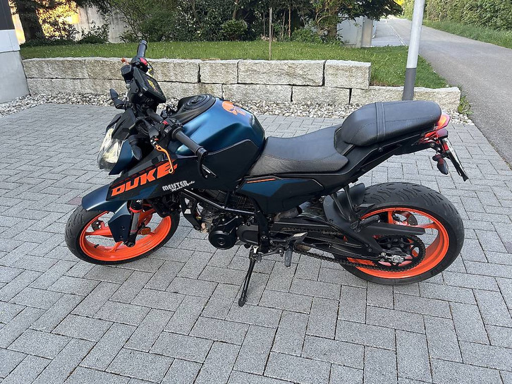 KTM 125 Duke