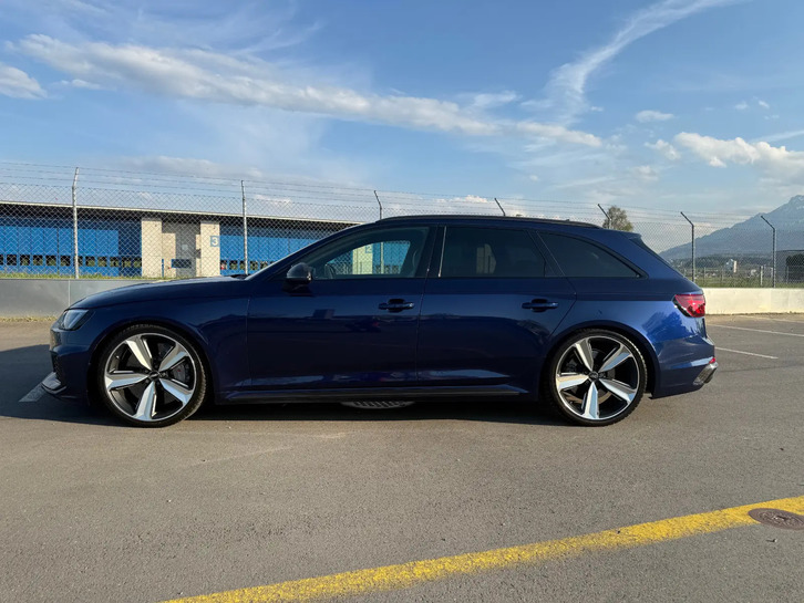 Audi RS4 Avant 2.9 V6 TFSI quattro T-Tronic