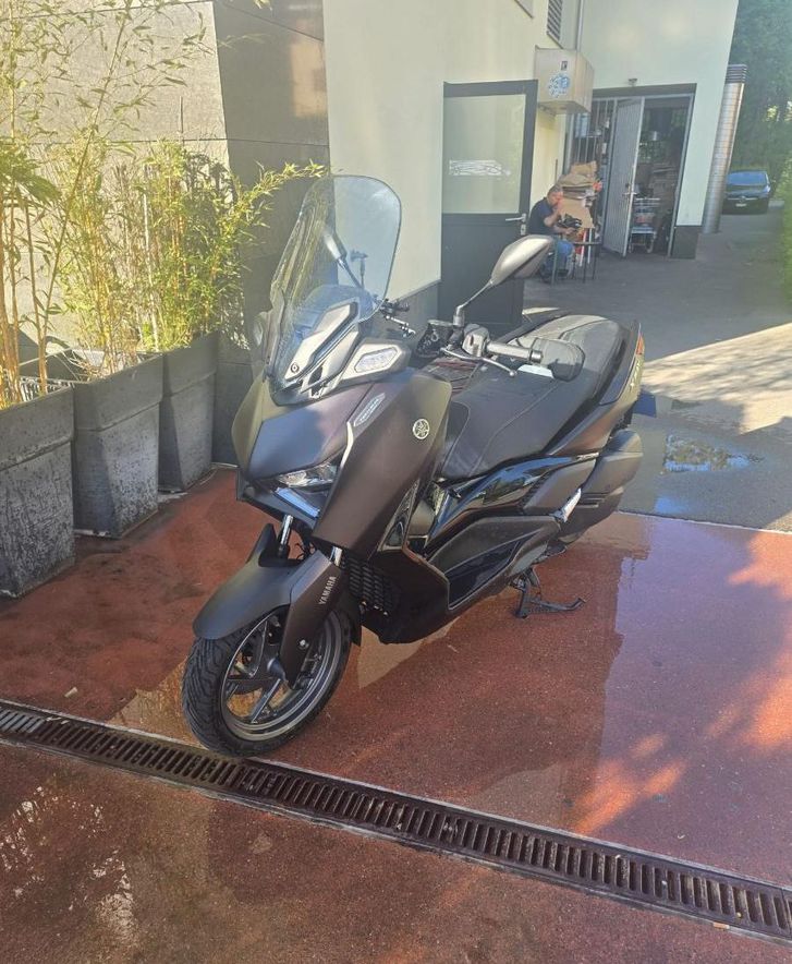 YAMAHA X-Max 300 Tech Max