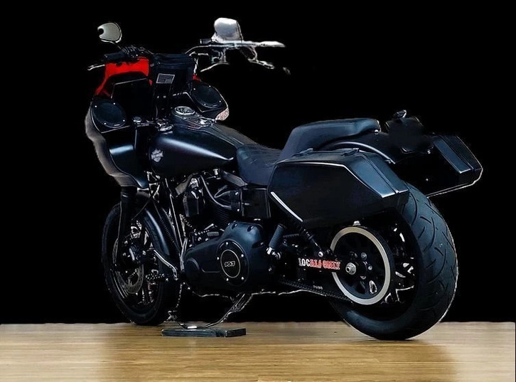 HARLEY-DAVIDSON FXDBC Dyna Street Bob Special 103