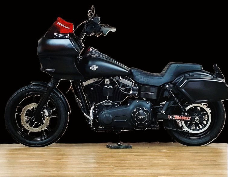 HARLEY-DAVIDSON FXDBC Dyna Street Bob Special 103