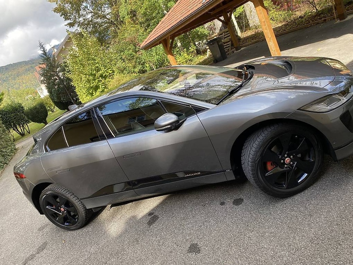 Jaguar I-Pace EV400 SE AWD