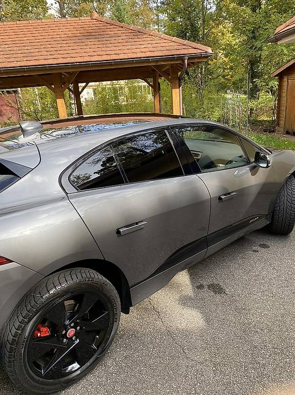 Jaguar I-Pace EV400 SE AWD