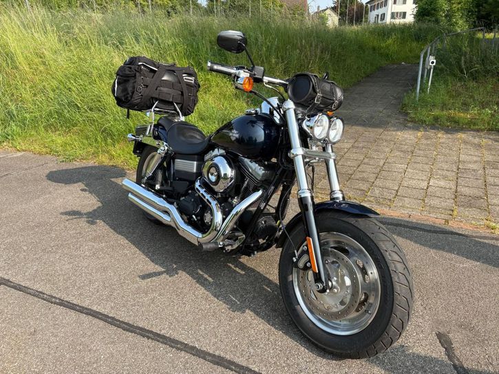 Harley-Davidson Dyna Fat Bob, Top Zustand, ABS HARLEY-DAVIDSON HARLEY-DAVIDSON FXDF Dyna Fat Bob ABS