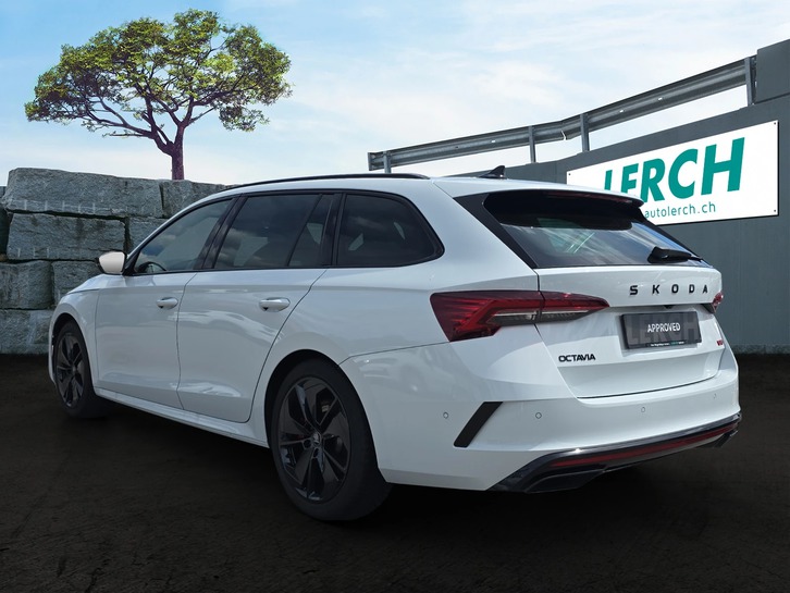 Skoda Octavia Combi 2.0 TSI RS DSG
