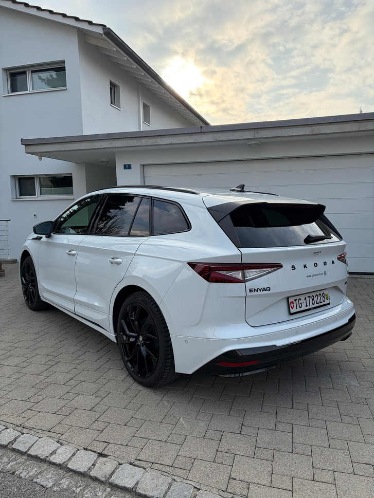 Skoda Enyaq iV 80x