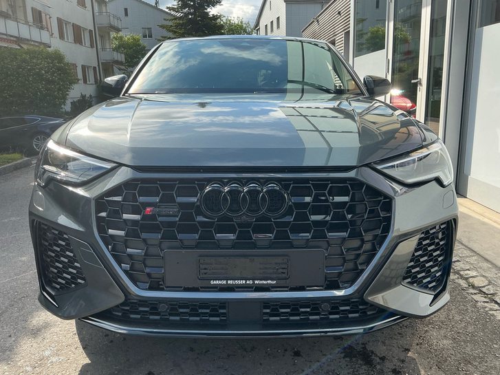 Audi RS Q3 Sportback 2.5 TFSI quattro Top Features Audi Audi RS Q3 Sportback 2.5 TFSI quattro S-Tronic