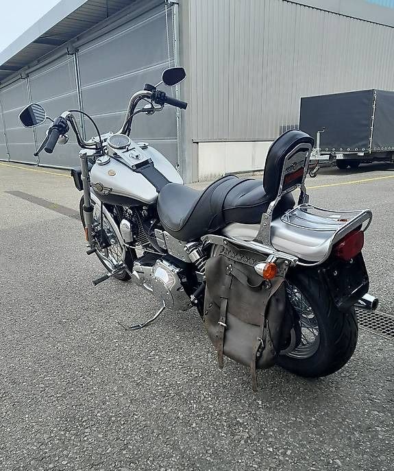 Harley-Davidson FXDWG Dyna Wide Glide - Top Zustand HARLEY-DAVIDSON HARLEY-DAVIDSON FXDWG Dyna Wide Glide