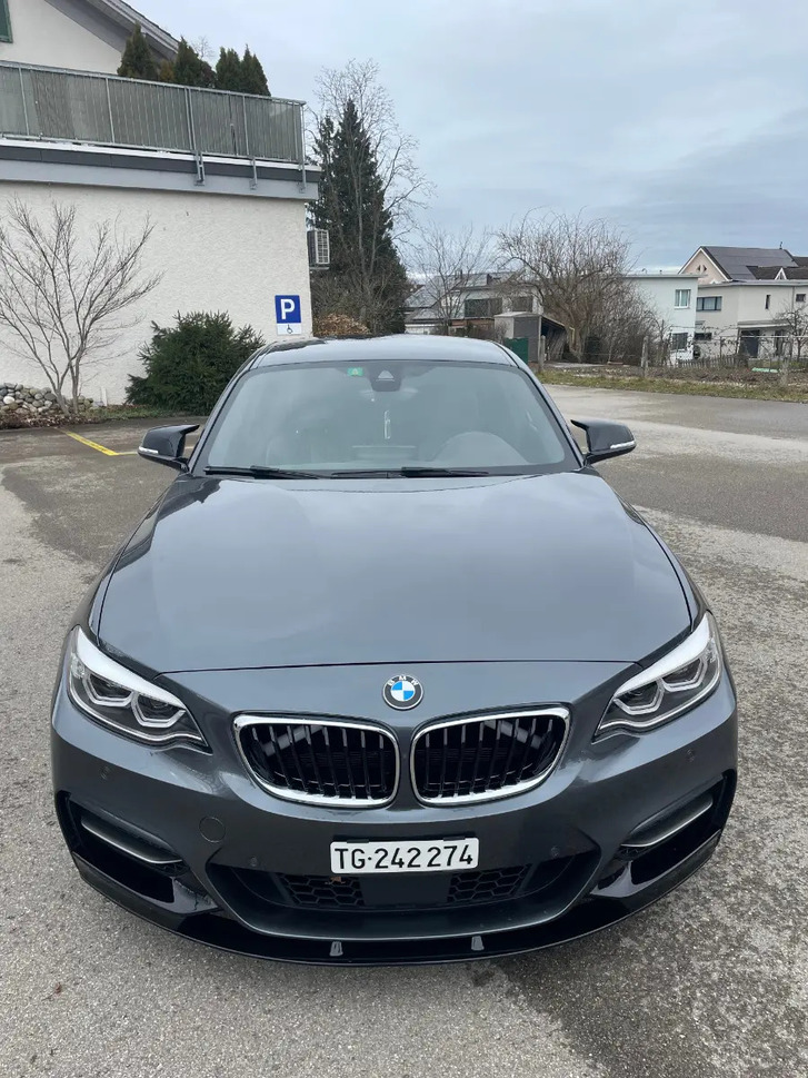 BMW M240i xDrive Coupé - Top Zustand BMW BMW 2er Reihe F22 Coupé M240i xDrive