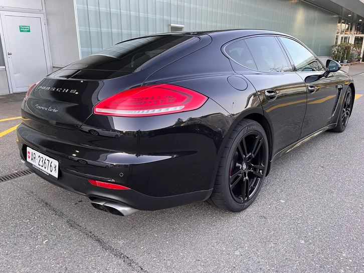 Porsche Panamera 4.8 V8 Turbo PDK