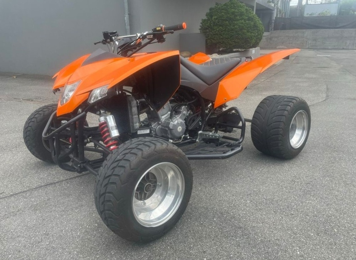 Sportliches SMC Ram 520-RR Quad - Top Zustand SMC (SM) SMC (SM) Ram 520 RR