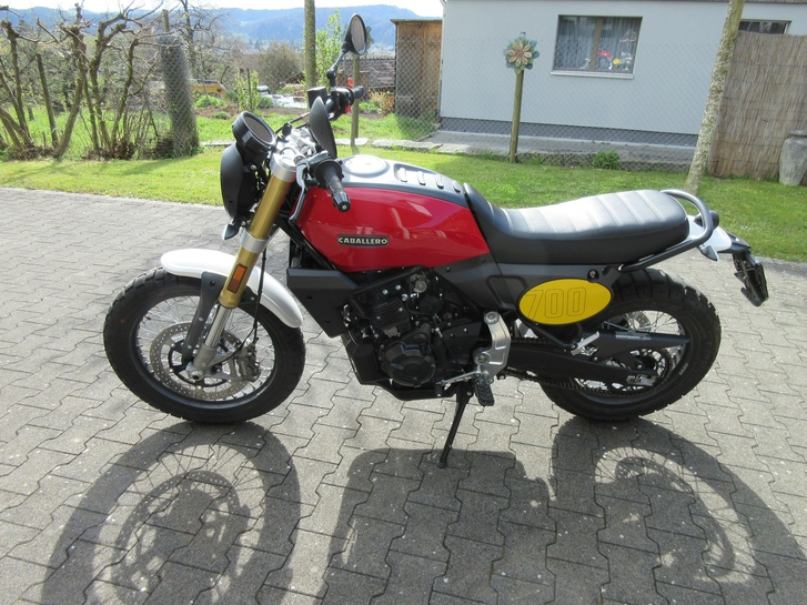 FANTIC Caballero 700 Neuwertig - 1. Hand FANTIC FANTIC Caballero 700