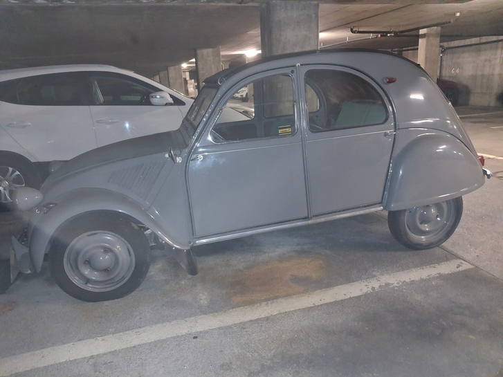 Citroen 2CV AZ