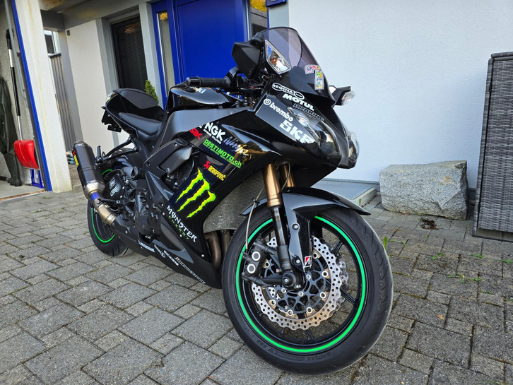 Kawasaki Ninja ZX-10R GP Edition - Perfekter Zustand KAWASAKI KAWASAKI Ninja ZX-10R GP Edition