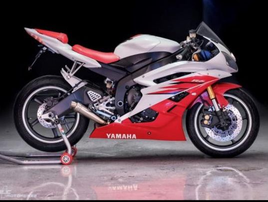 Yamaha YZF-R6 kaufen: Sportliche Motorrad-Performance YAMAHA YAMAHA YZF-R6