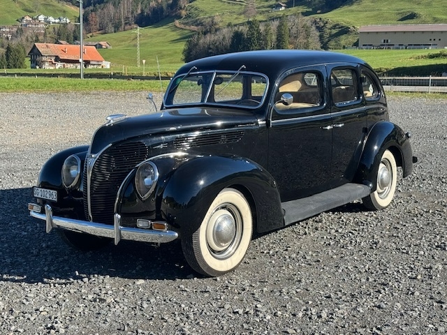 Ford (USA) Sedan 81A