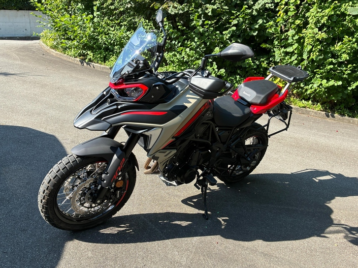 BENELLI TRK 702 X