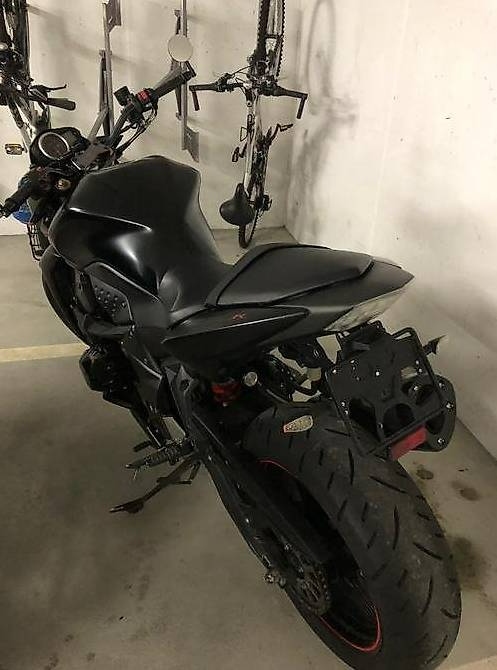 Kawasaki Z750R Motorrad in Top Zustand kaufen KAWASAKI KAWASAKI Z 750 R