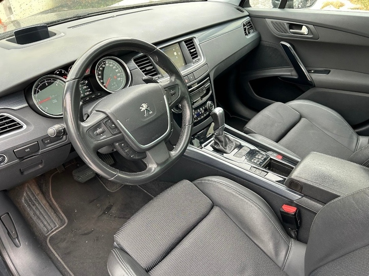 Peugeot 508 SW BlueHDi 180 GT - Top gepflegt Peugeot Peugeot 508 SW 2.0 BlueHDi 180 GT S/S