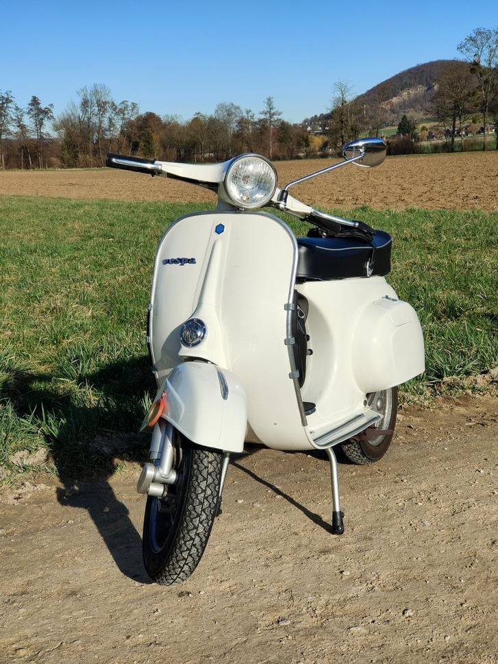 Vintage Vespa 125 Primavera 1976 - Jubiläumsmodell PIAGGIO PIAGGIO Vespa 125 Primavera VM