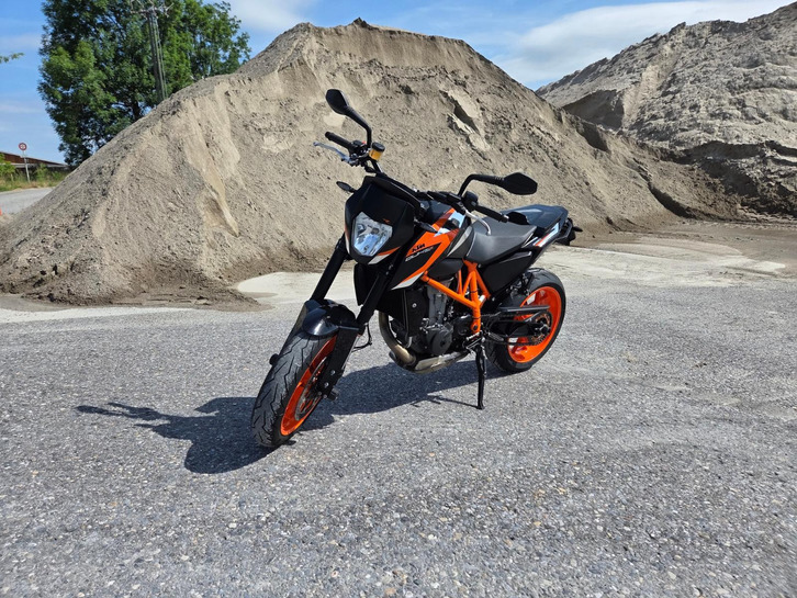 KTM 690 Duke R ABS (35Kw)