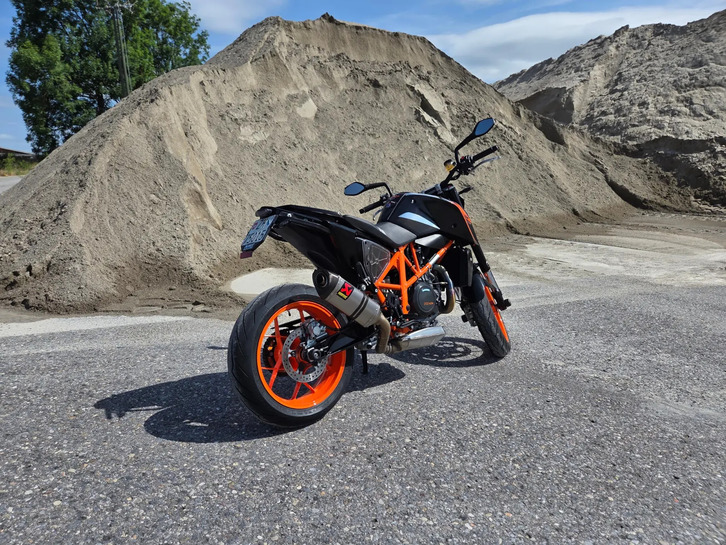 KTM 690 Duke R ABS (35Kw)