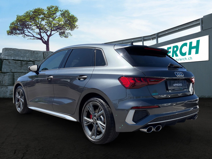 Audi S3 Sportback 2.0 TFSI quattro S-Tronic