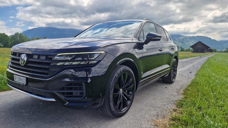VW Touareg 4.0 V8 TDI R-Line - 421PS Diesel SUV VW VW Touareg 4.0 V8 TDI R-Line