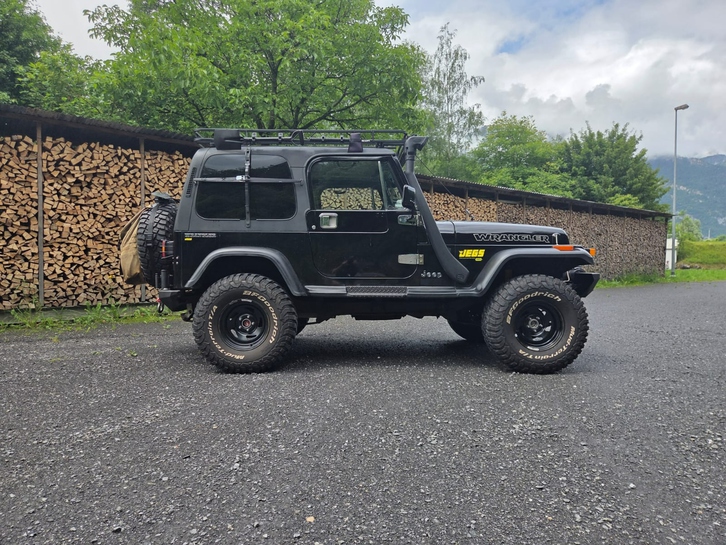 Jeep Wrangler 4.0 Laredo Hardtop