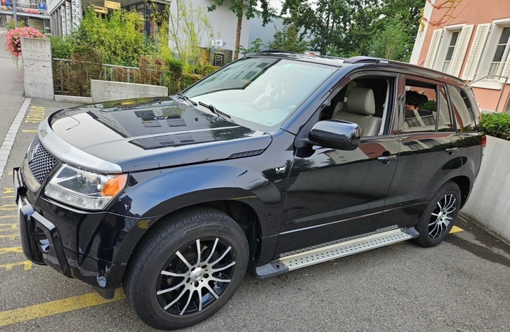 Suzuki Grand Vitara Wagon 2.7 V6 24V GL Top 4x4