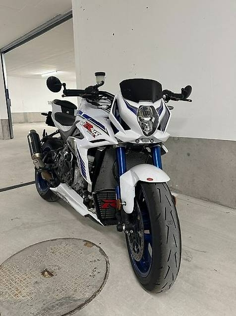 Suzuki GSX-R 1000 RA Virus