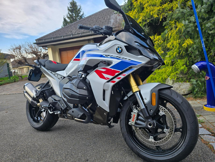 Kaufen Sie Ihren BMW R 1300 RS: Jetzt Verfügbar BMW BMW R 1300 RS