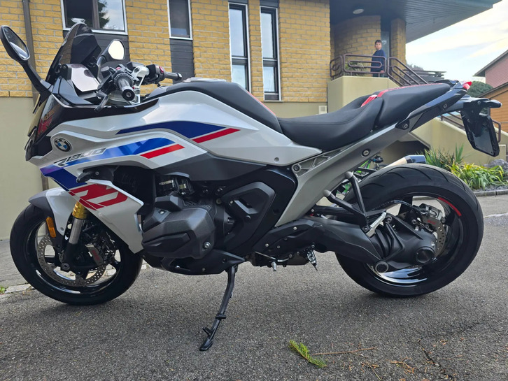 Kaufen Sie Ihren BMW R 1300 RS: Jetzt Verfügbar BMW BMW R 1300 RS